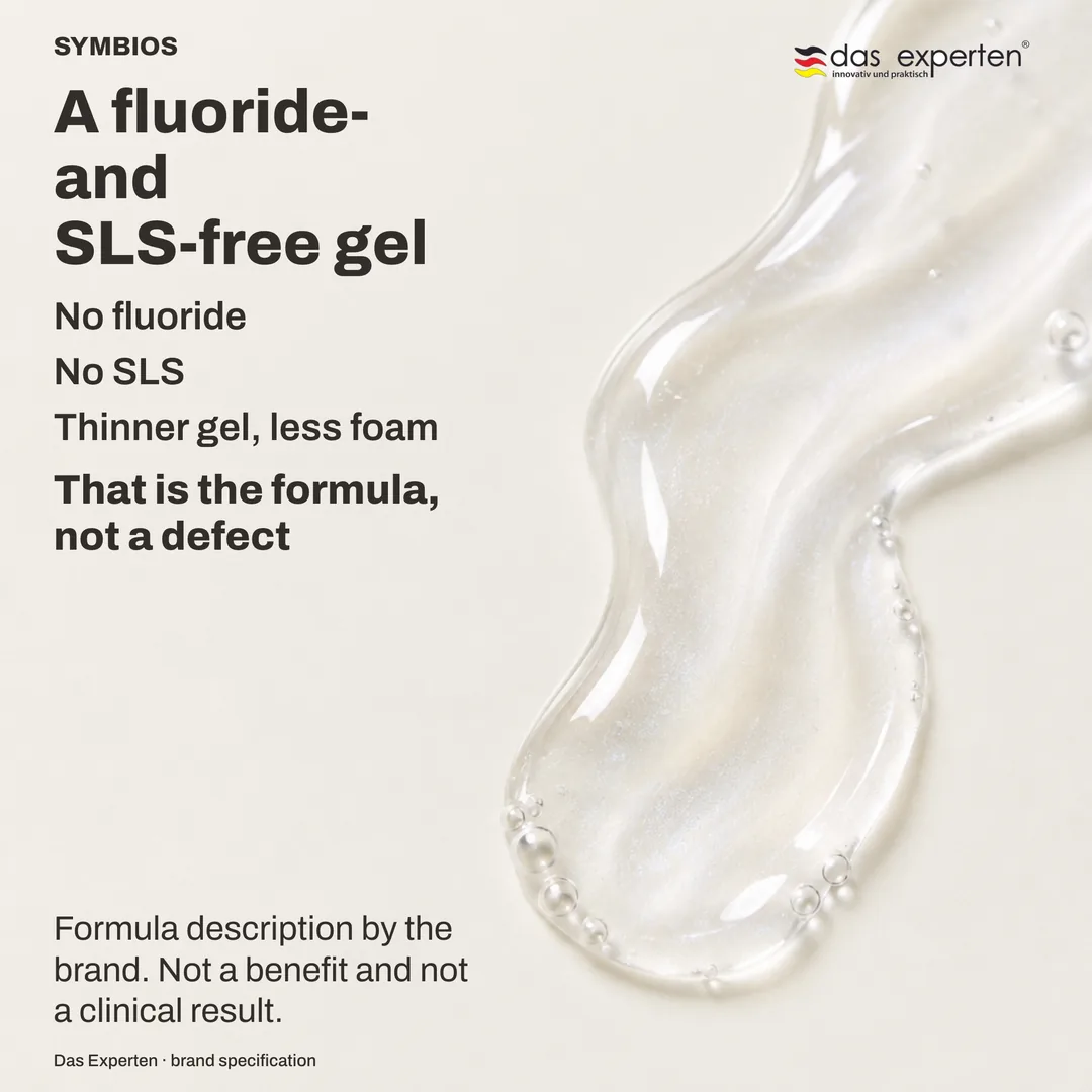 Illustration of a translucent gel on a brush head, thinner than a paste and low in foam, as the formula is described